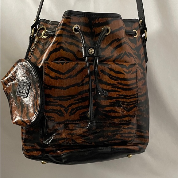 Patricia Nash Handbags - Patricia Nash Tiger Stripe Leather Crossbody Bag